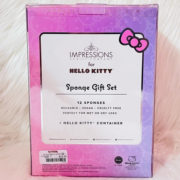Hello‎ Kitty® 12-PC Sponge Gift Set - Picture 3 of 6